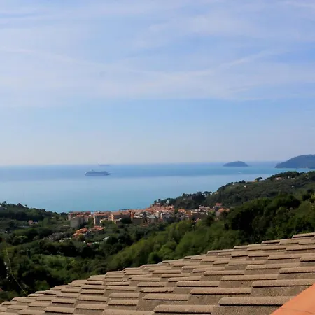 Hidden Gem With Swimming Pool